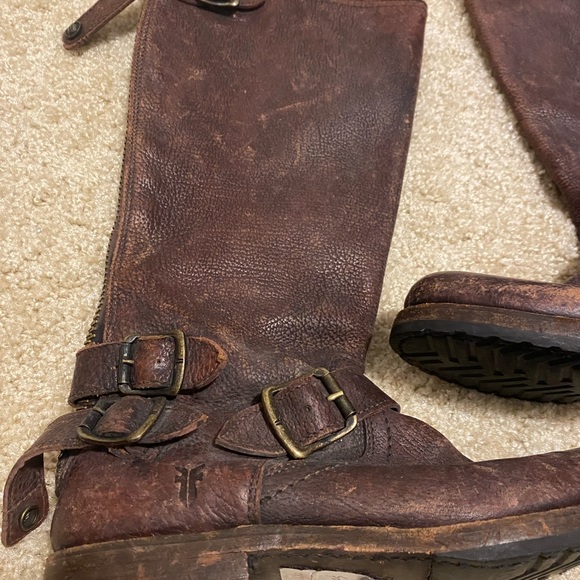 Frye Veronica Back Zip - Picture 8 of 8